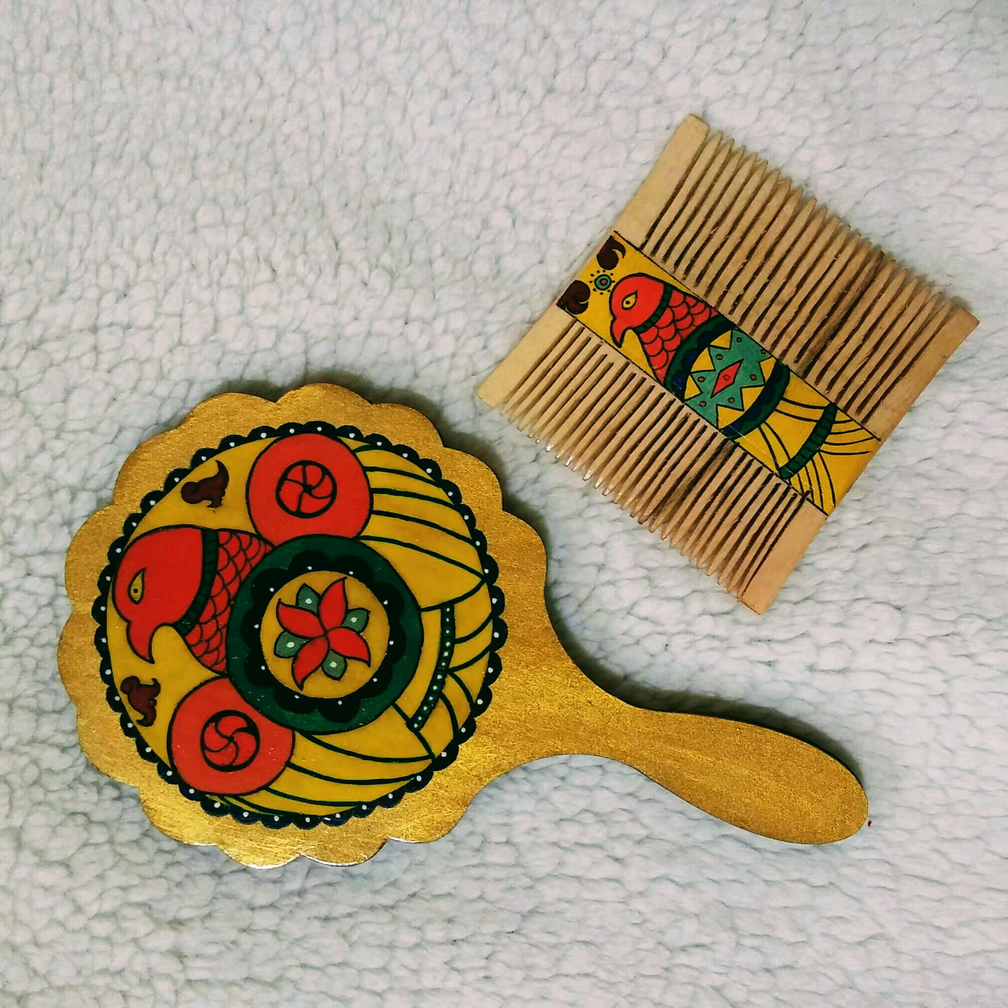 ست آینه دستی و شانه جیبی هنری