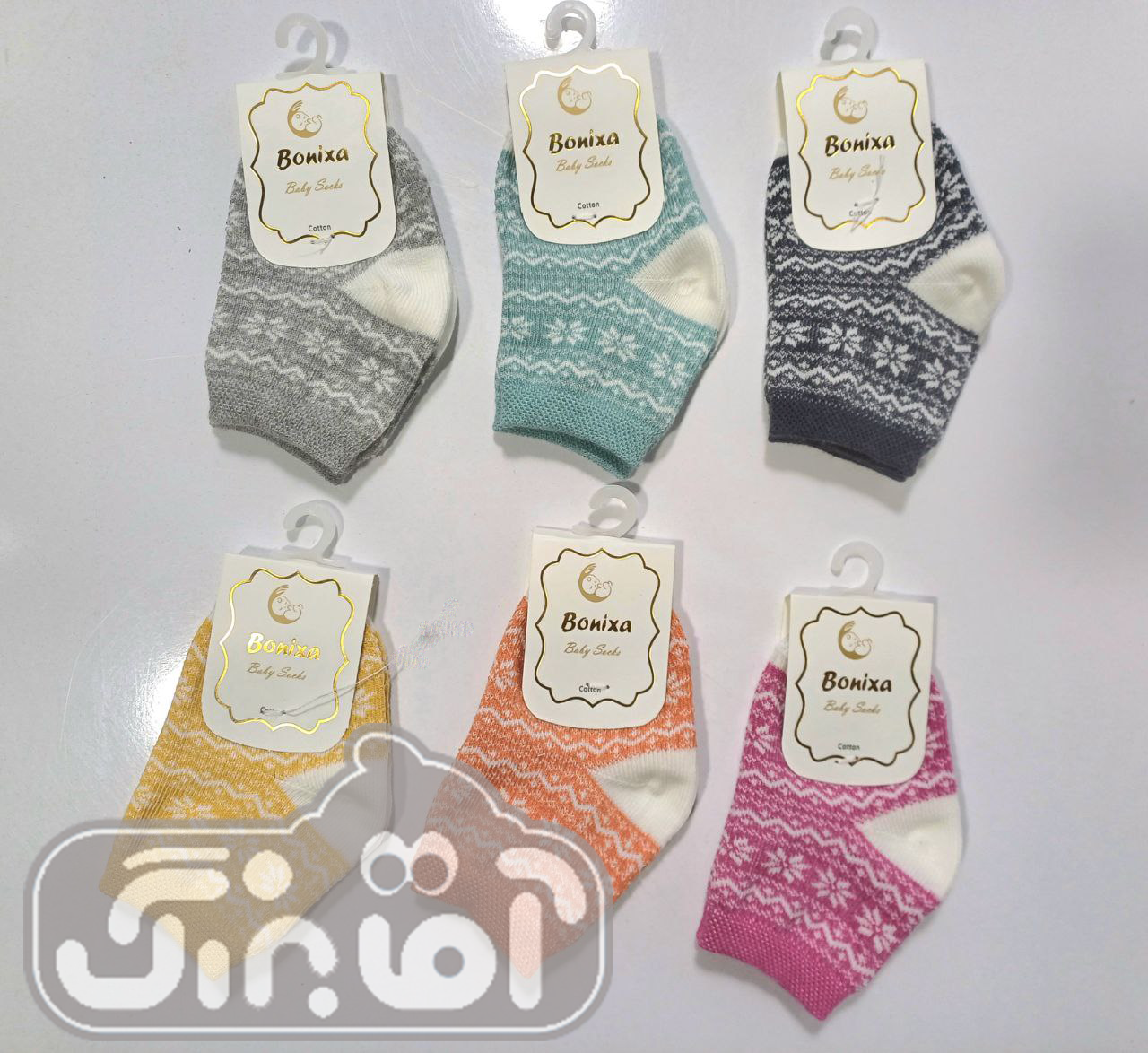 جوراب بونیکسا طرح سنتی