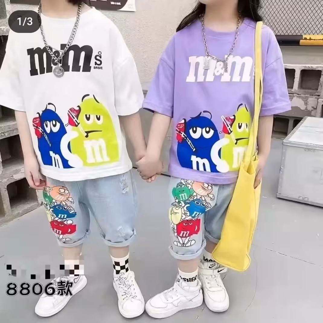 تیشرت و شلوارک 