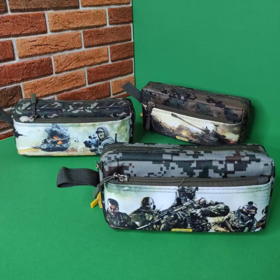 جامدادی کالاف دیوتی پسرانه برند(سویل)