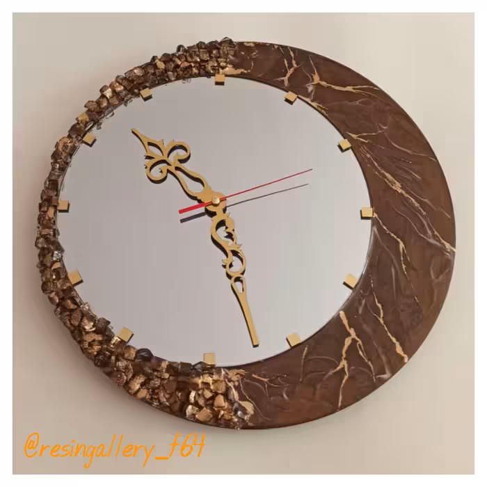 ساعت دیواری رزینی طرح ژئود قطر 40 سانت با موتور آرامگرد بی صدا تلفیق با آینه
قابل سفارش در رنگ های مختلف ست با مبلمان