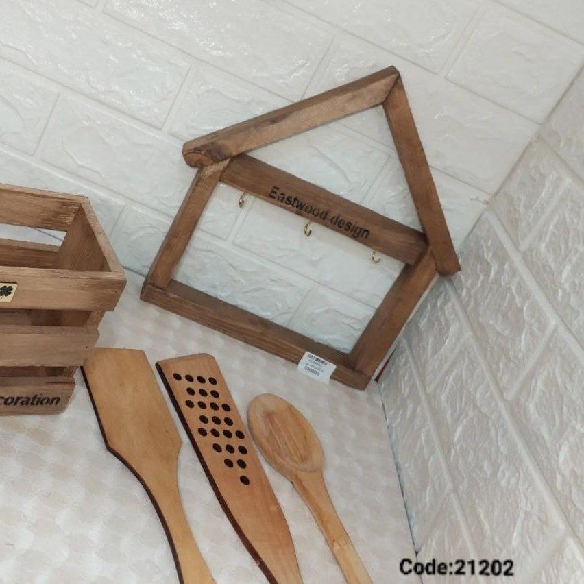 جاکلیدی چوبی کلبه