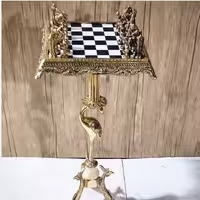 شطرنج برنزی فلامینگو با پایه ماهی و سنگ سفید و مشکی