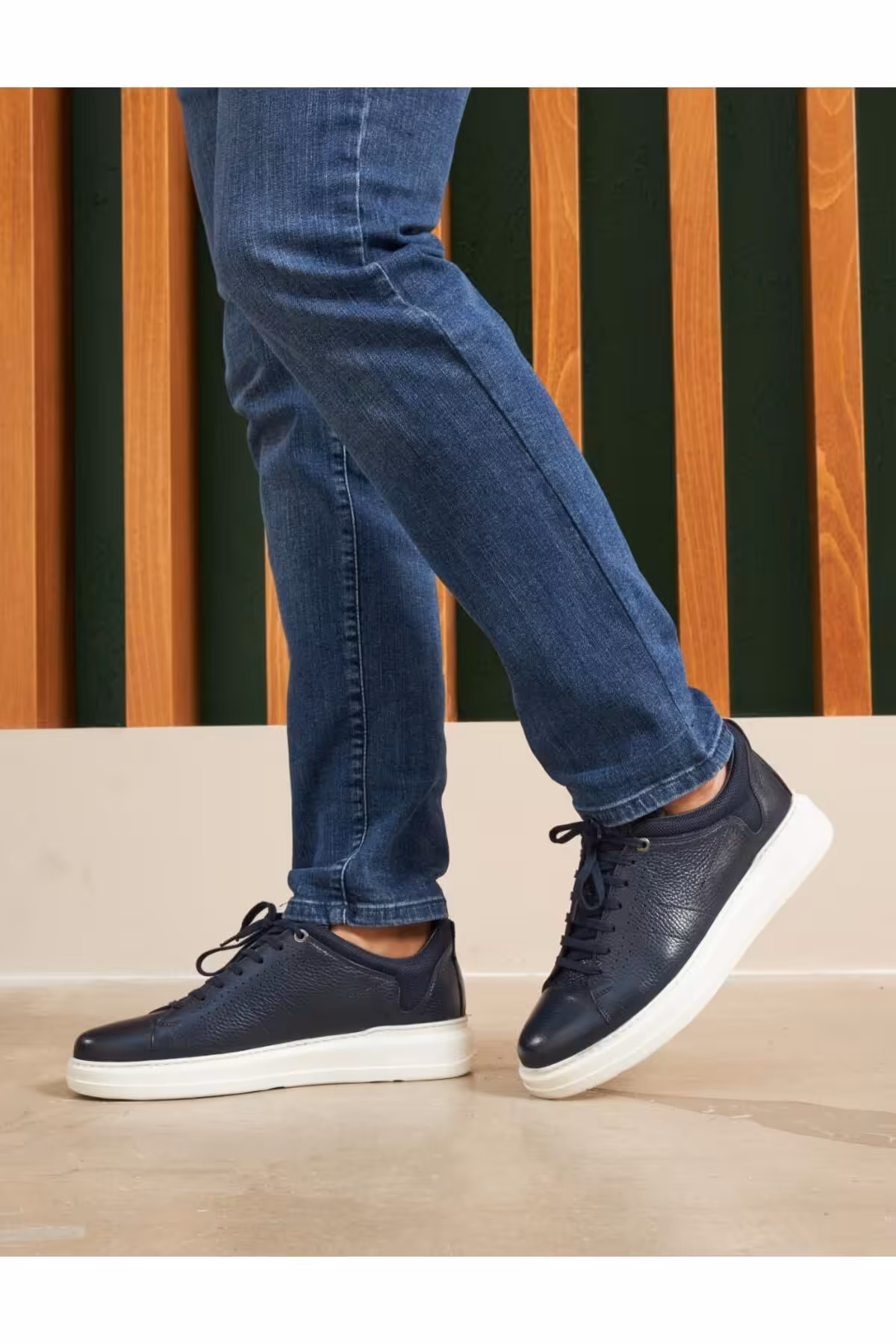 کفش های کژوال آبی مردانه ورزشی توری مشکی چرمی سیاه و سفید Cabani