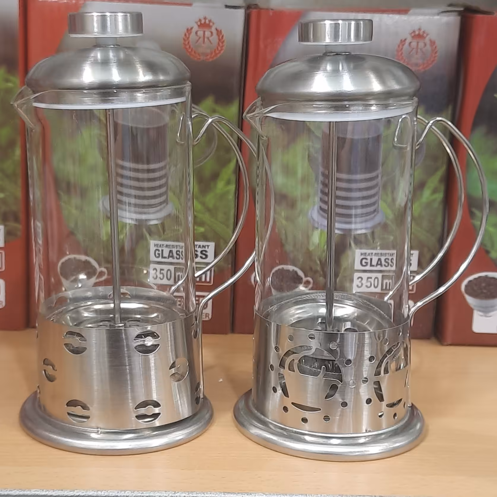 لیوان دمنوش