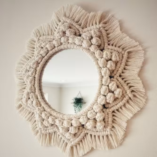 قاب آینه مکرومه شیری رنگ