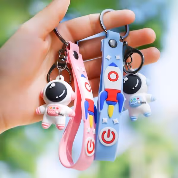 سرکلیدی و آویز فانتزی طرح فضانورد