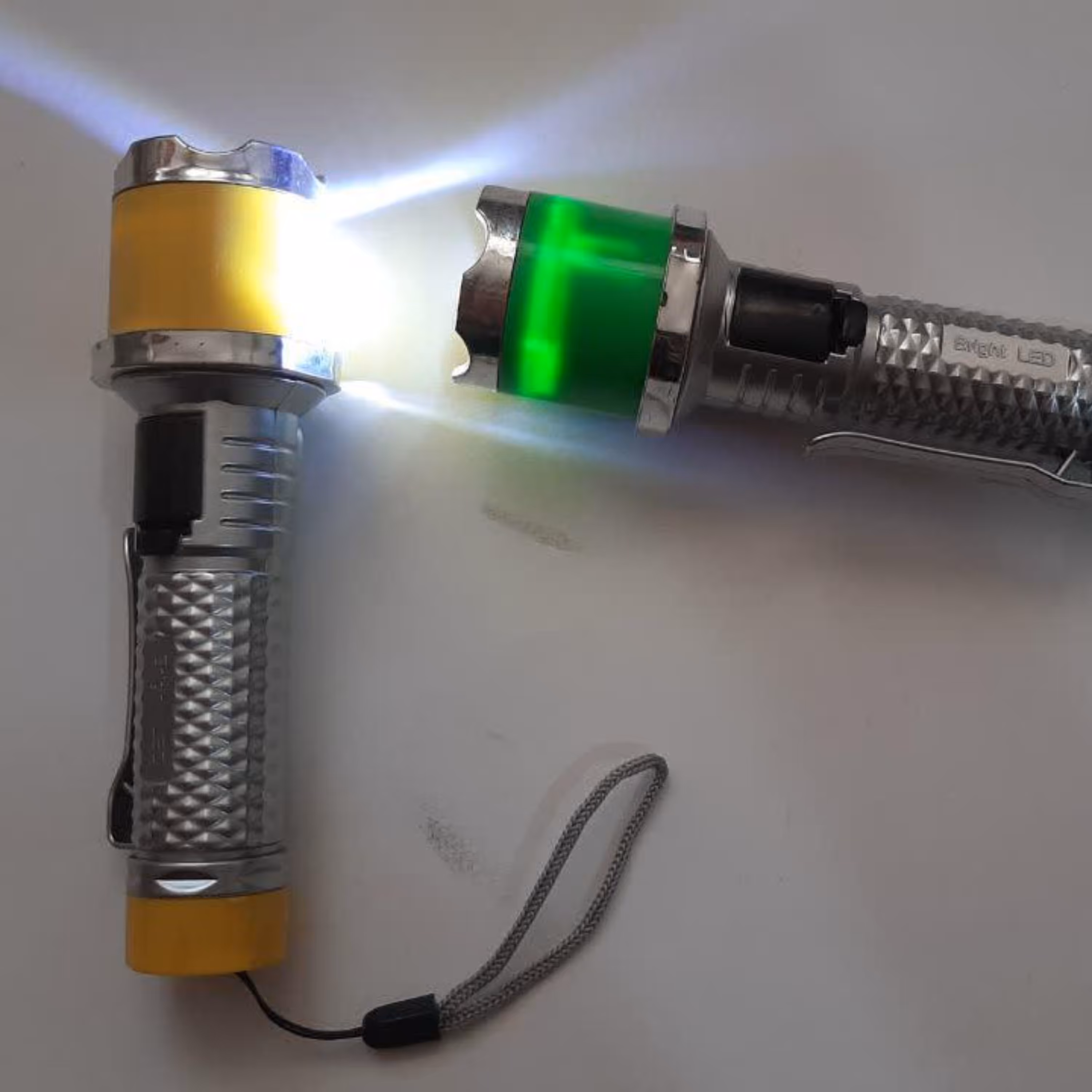 چراغ قوه کد CZQ-780