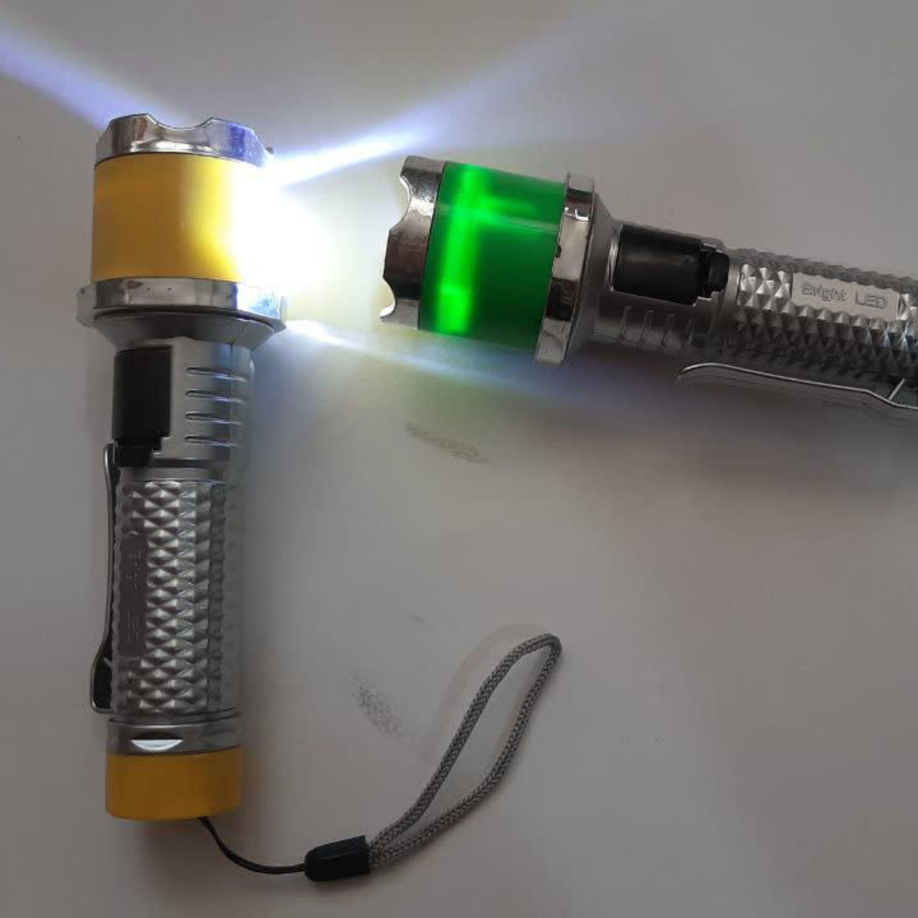 چراغ قوه کد CZQ-780