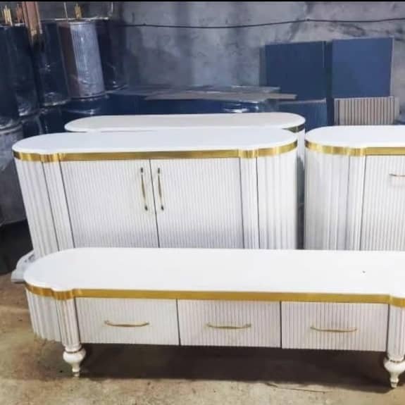 کنسول با آینه تکی مدل سلطنتی