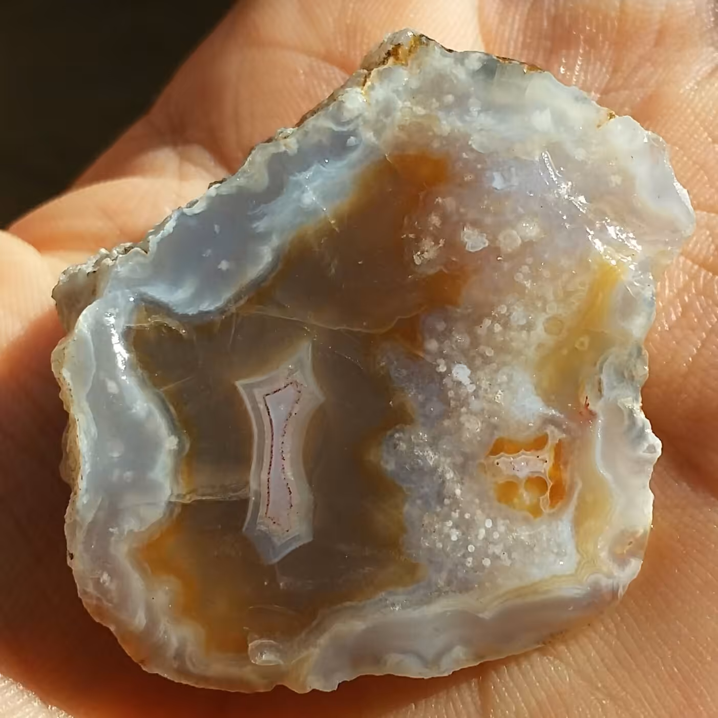 سنگ راف عقیق سلیمانی 3بعدی رنگی کمیاب محشررر کاملا طبیعی
تابلو نقاشی طبیعی
بی نظیر خا ا ا اص
 