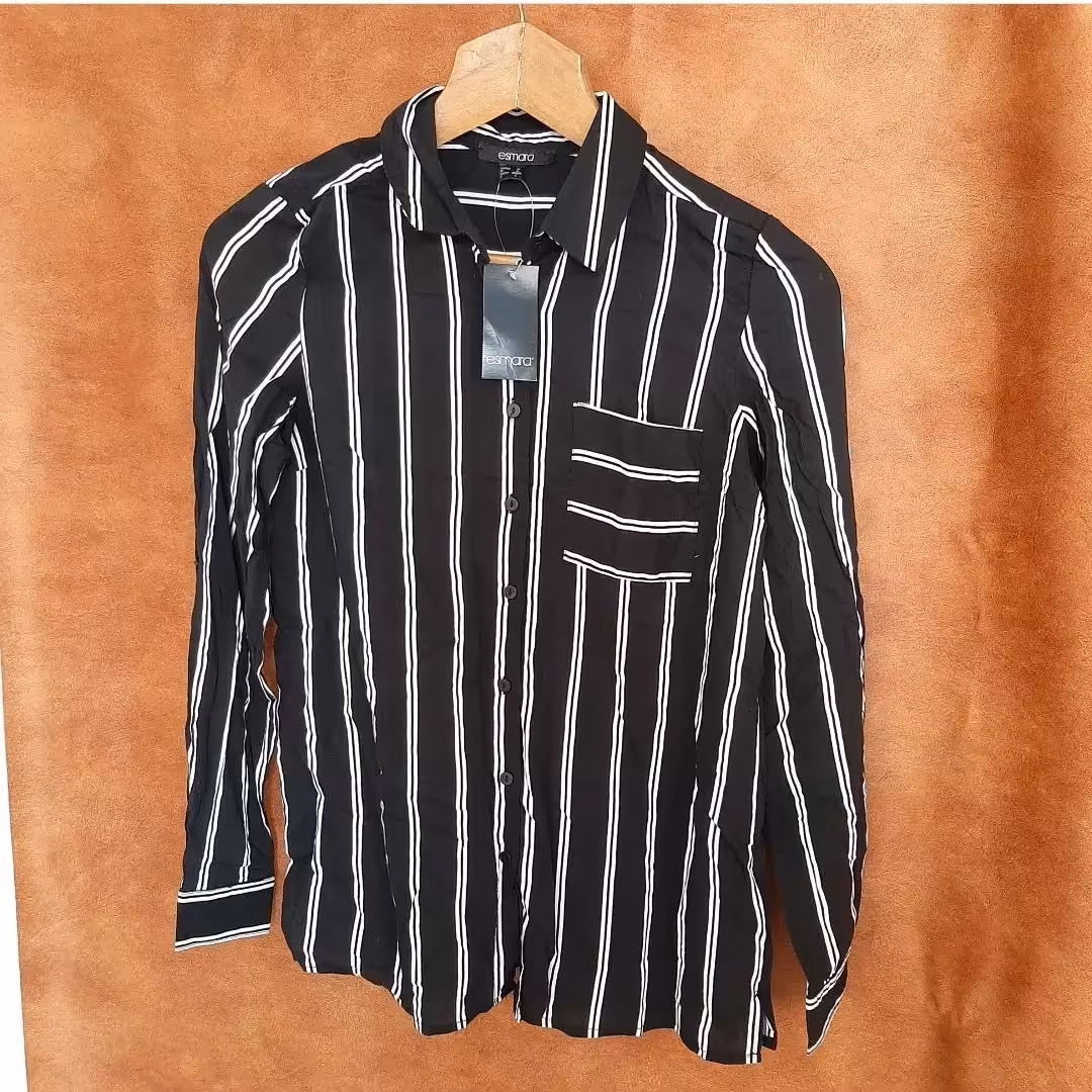 شومیز زنانه از برند محبوب اسمارا 