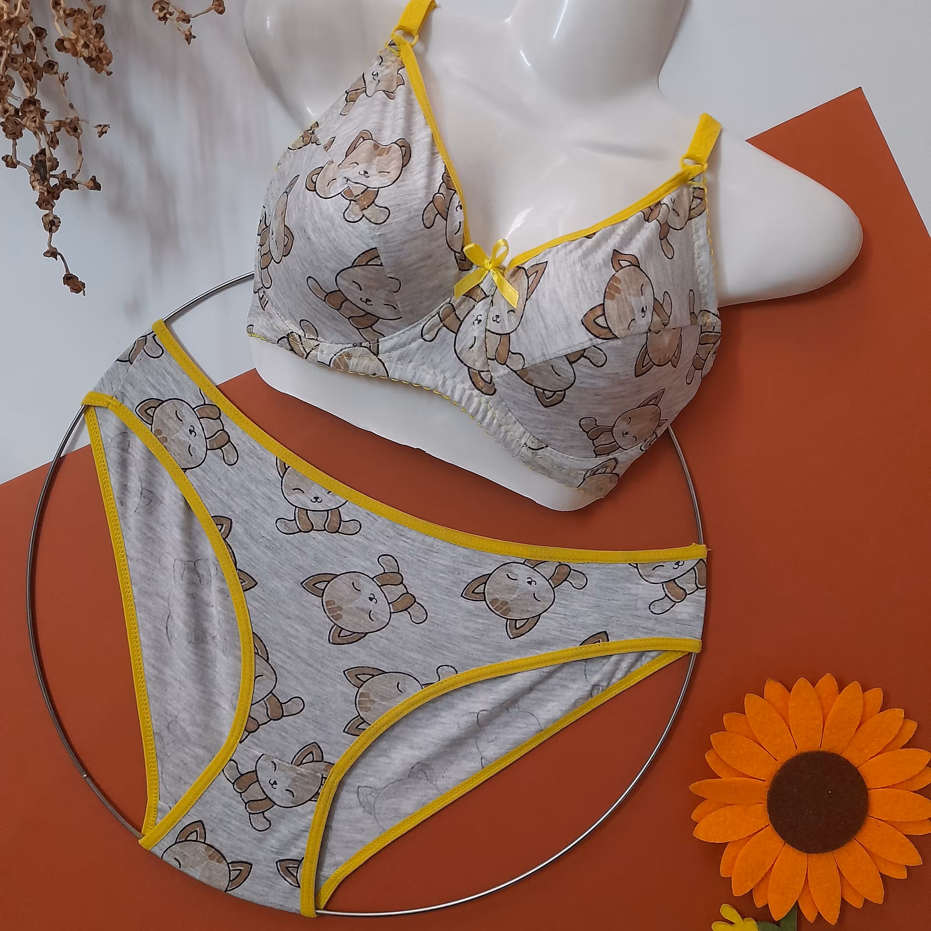 ست نخی عروسکی