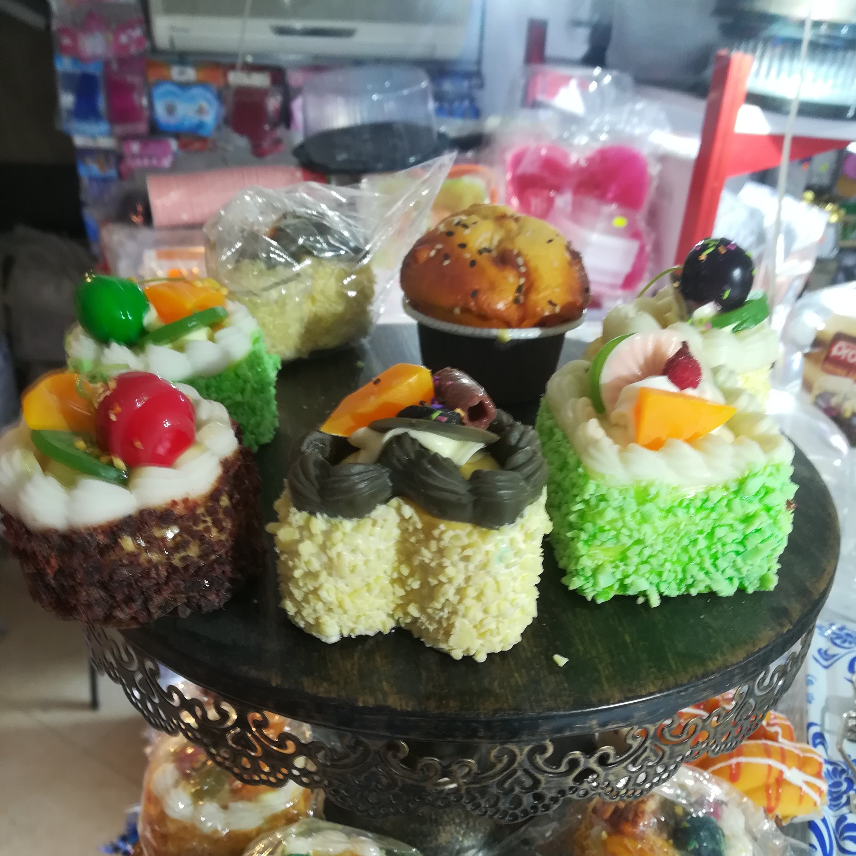 ماکت شیرینی اتریشی یک عدد