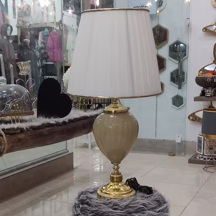 آباژور رومیزی 