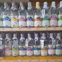 عرق رزماری اعلا آقا بزرگ کاشان یک لیتری ارسال به سراسر ایران با پست سریع