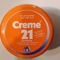 کرم 21 سایز 150میل آبرسان مغذی محافظ قوی همراه ویتامینE مناسب پوست خشک وخیلی خشک وحساس تولید المان