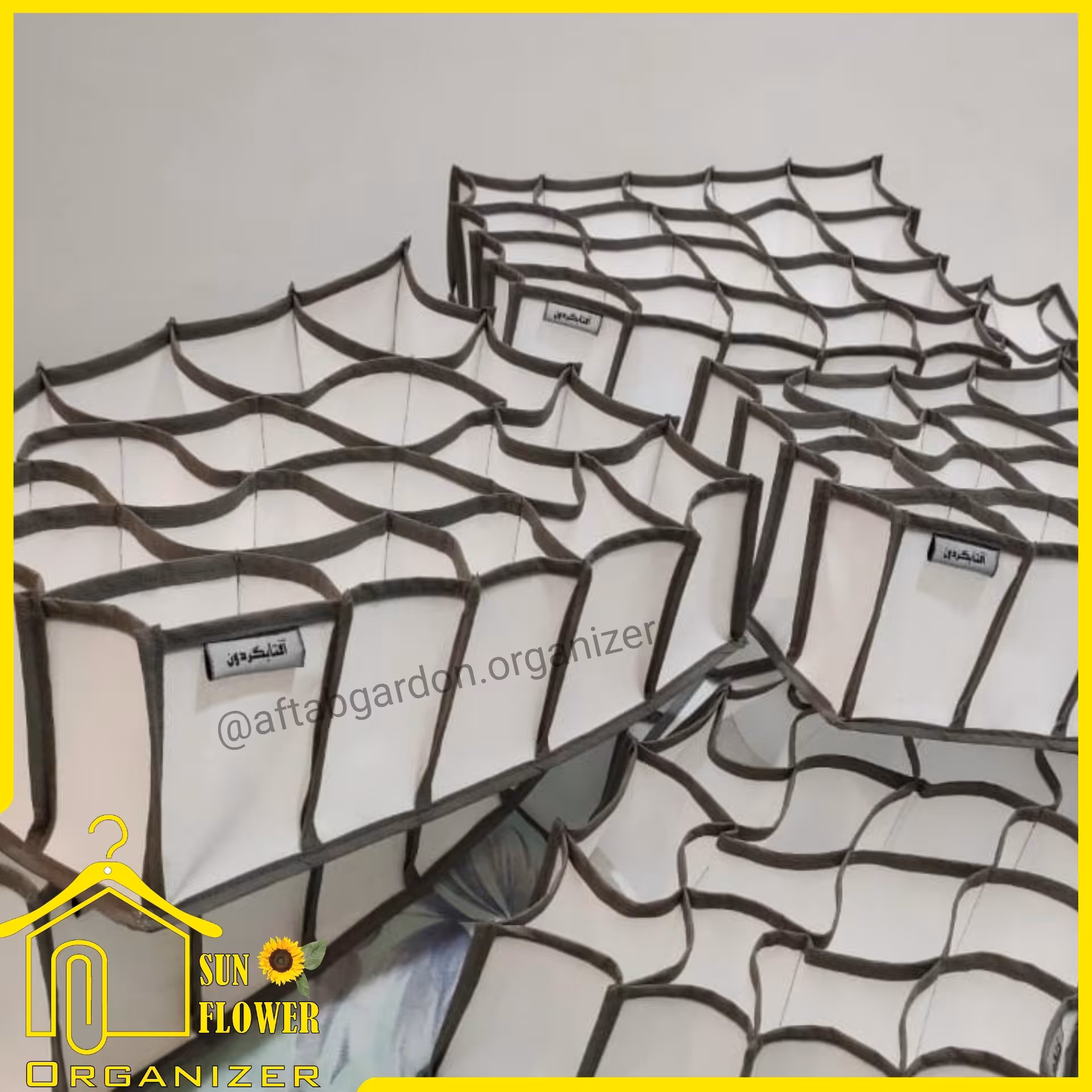 جاجورابی لونه زنبوری 20 خونه/ رنگ سفید با نوار طوسی