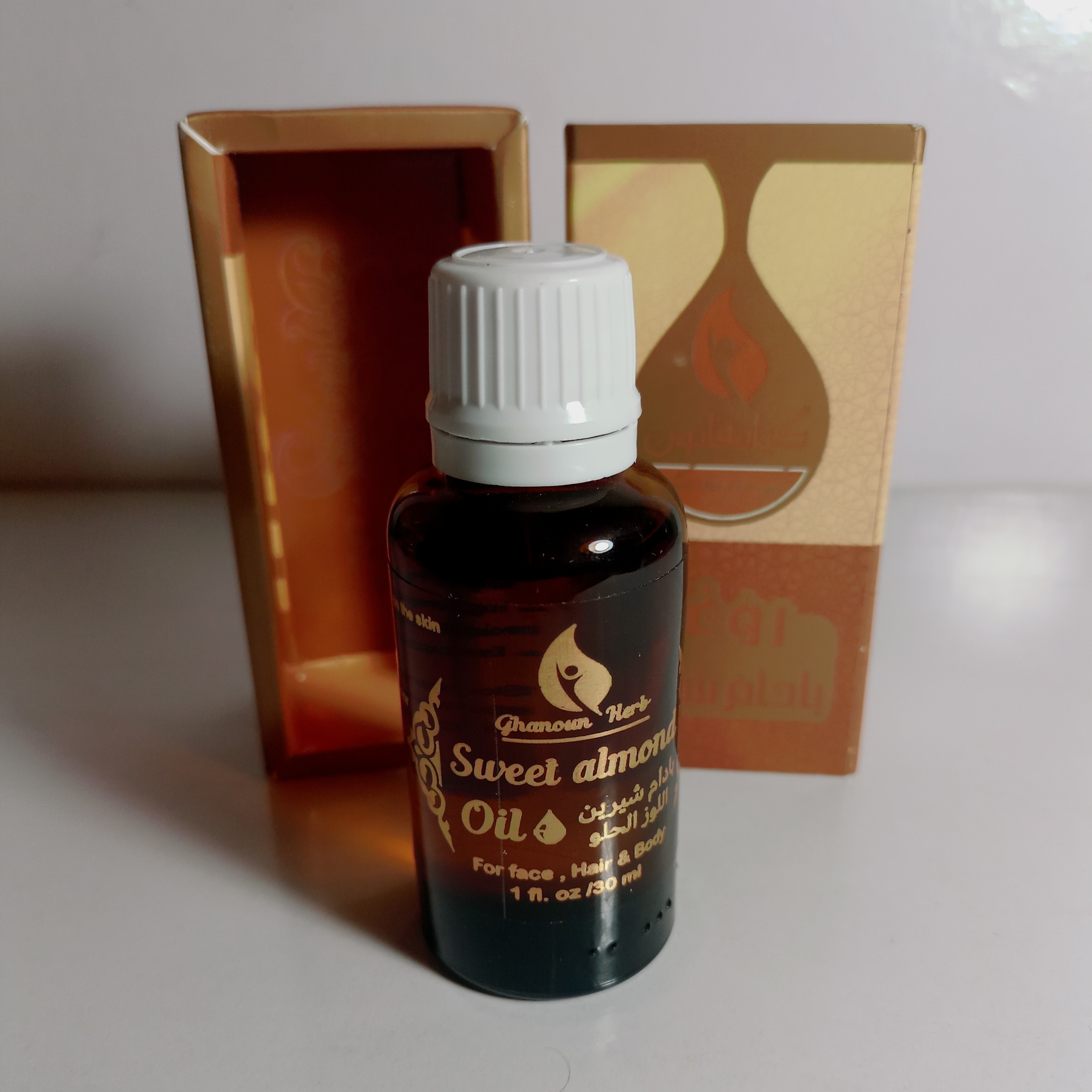 روغن بادام شیرین قانون 30 سی سی ( عطاری فاطر )