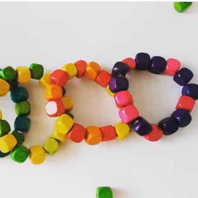 دستبند های زیبای مهره ای گلپر