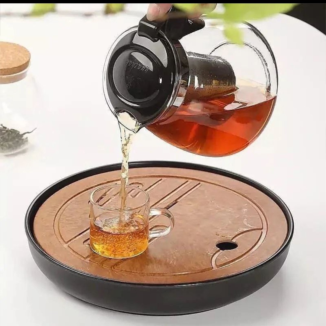 قوری پیرکس 1100میل جنس پیرکس لطفا قبل از سفارش موجودی بگیرید 900میل هم دارم