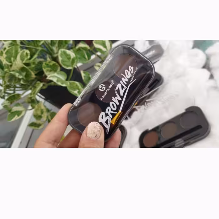 سایه ابرو ،پیگمنت دهی بالا ،دارای فرچه ،ماندگاری عالی 