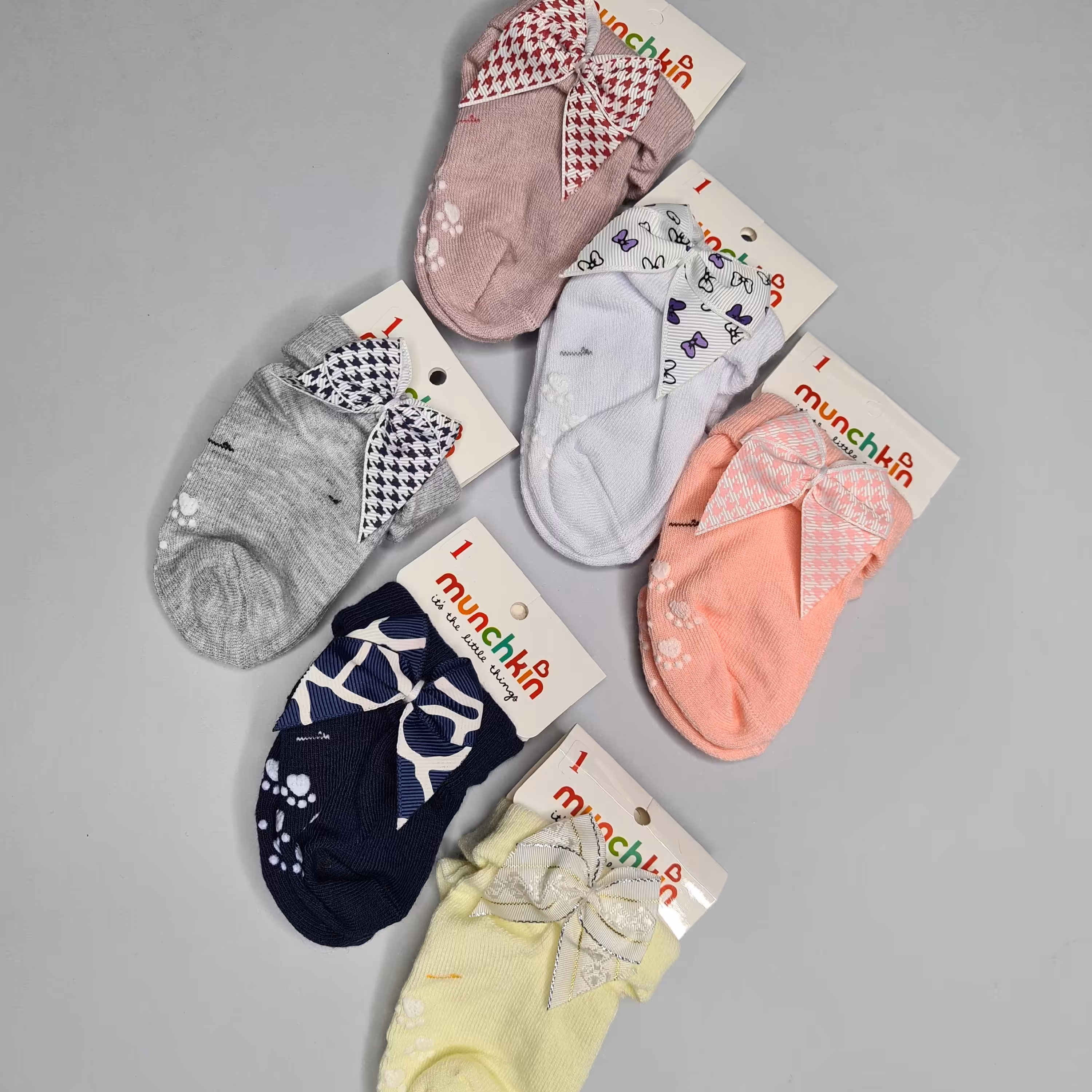 جوراب نوزادی دخترانه پاپیون دار