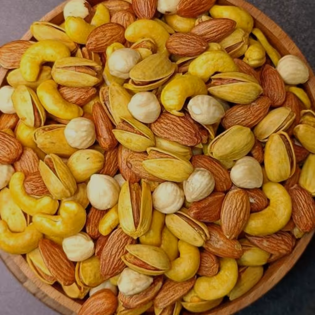 آجیل چهارمغز ویژه و بارتازه  (1000گرمی)(ارسال رایگان )