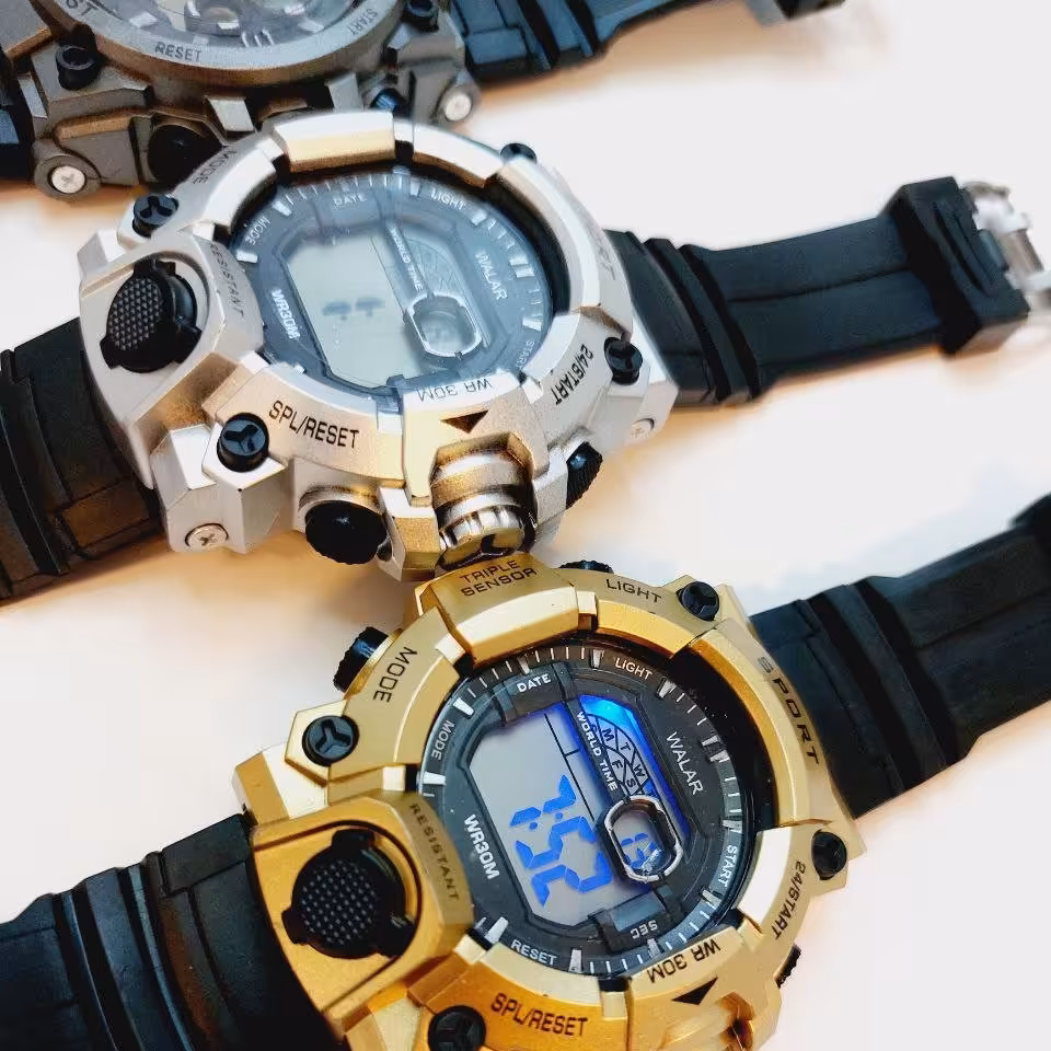 ساعت کامپیوتری WALAR اسپرت پسرانه و دخترانه  قاب بزرگ ضدآب تک و عمده قیمت 495000تومان فروش به صورت تک و عمده 