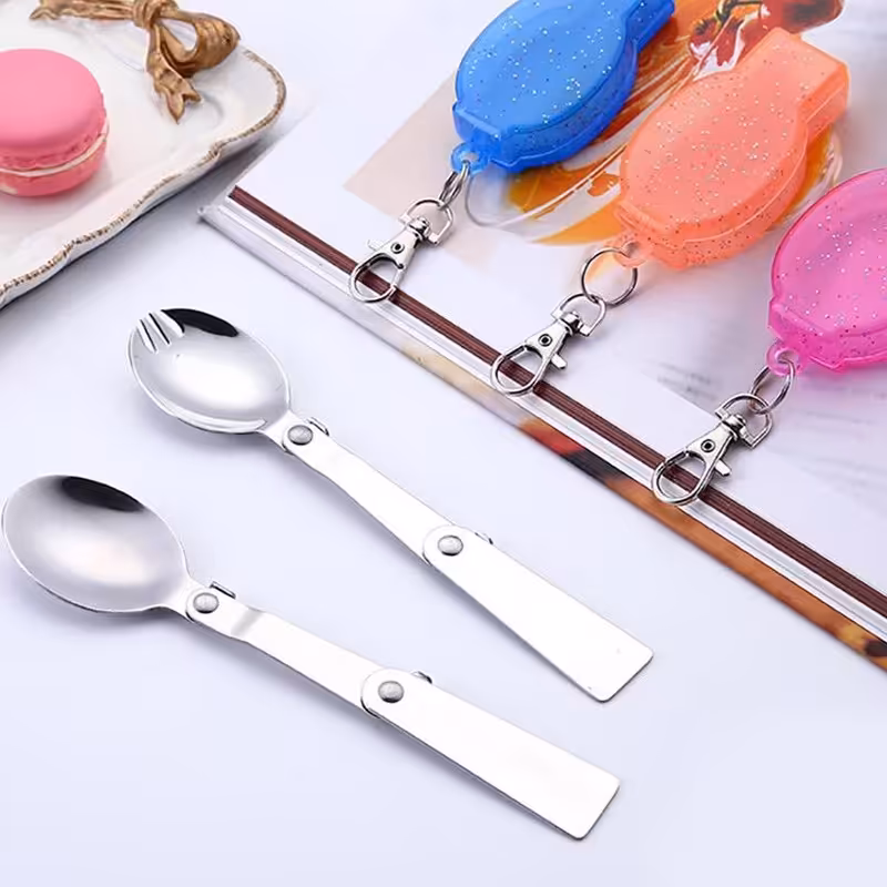 مجموعه قاشق و چنگال سفری

