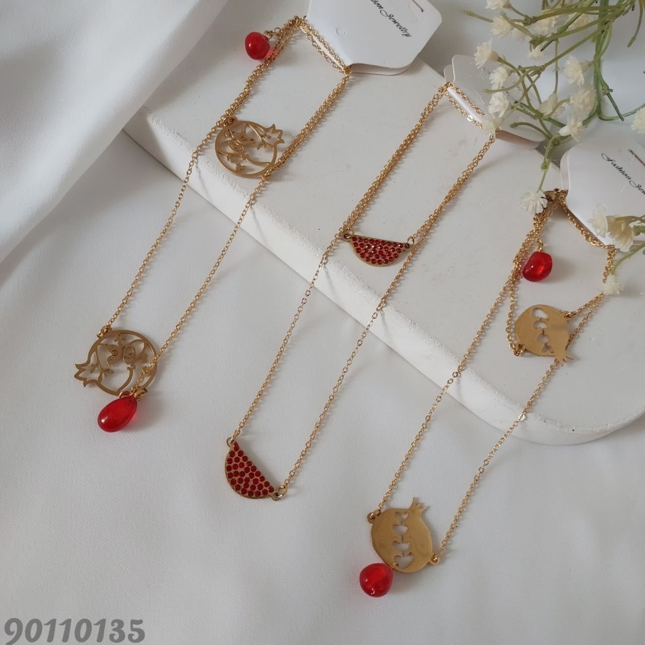 گردنبند و دستبند یلدایی. ضدحساسیت. آبکاری طلا. رنگ ثابت 2