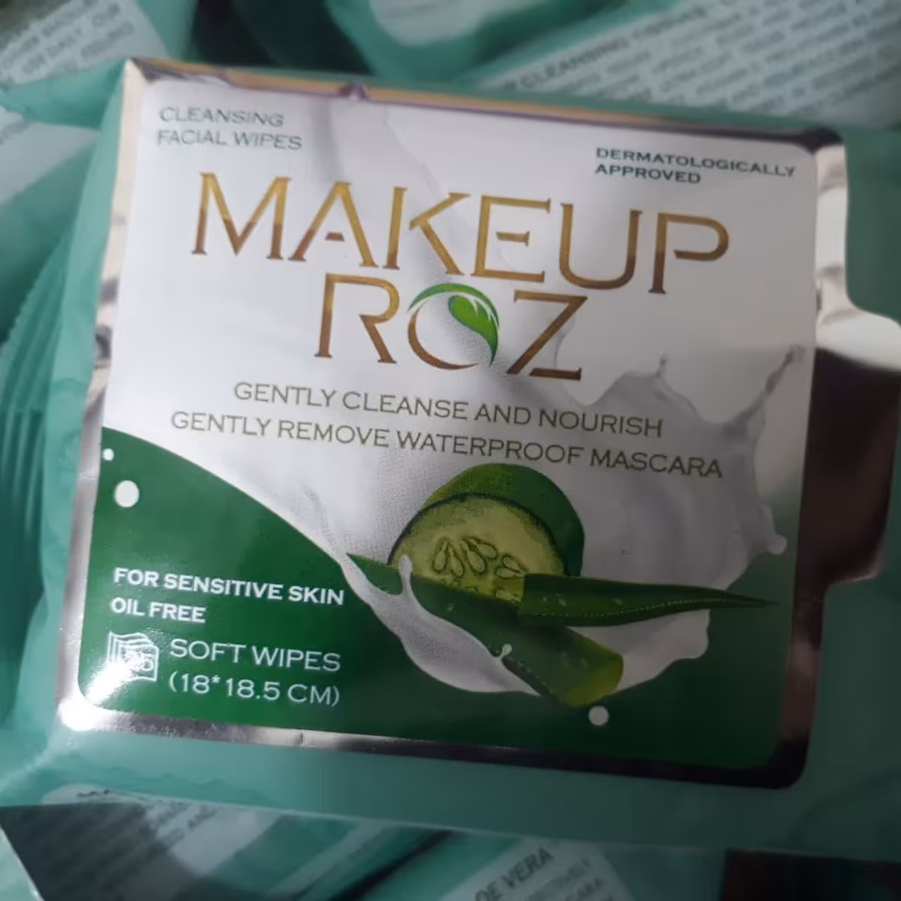 دستمال مرطوب ارایشی