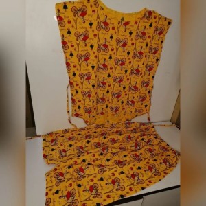 بلوز آستین حلقه ای و شلوارک نخی