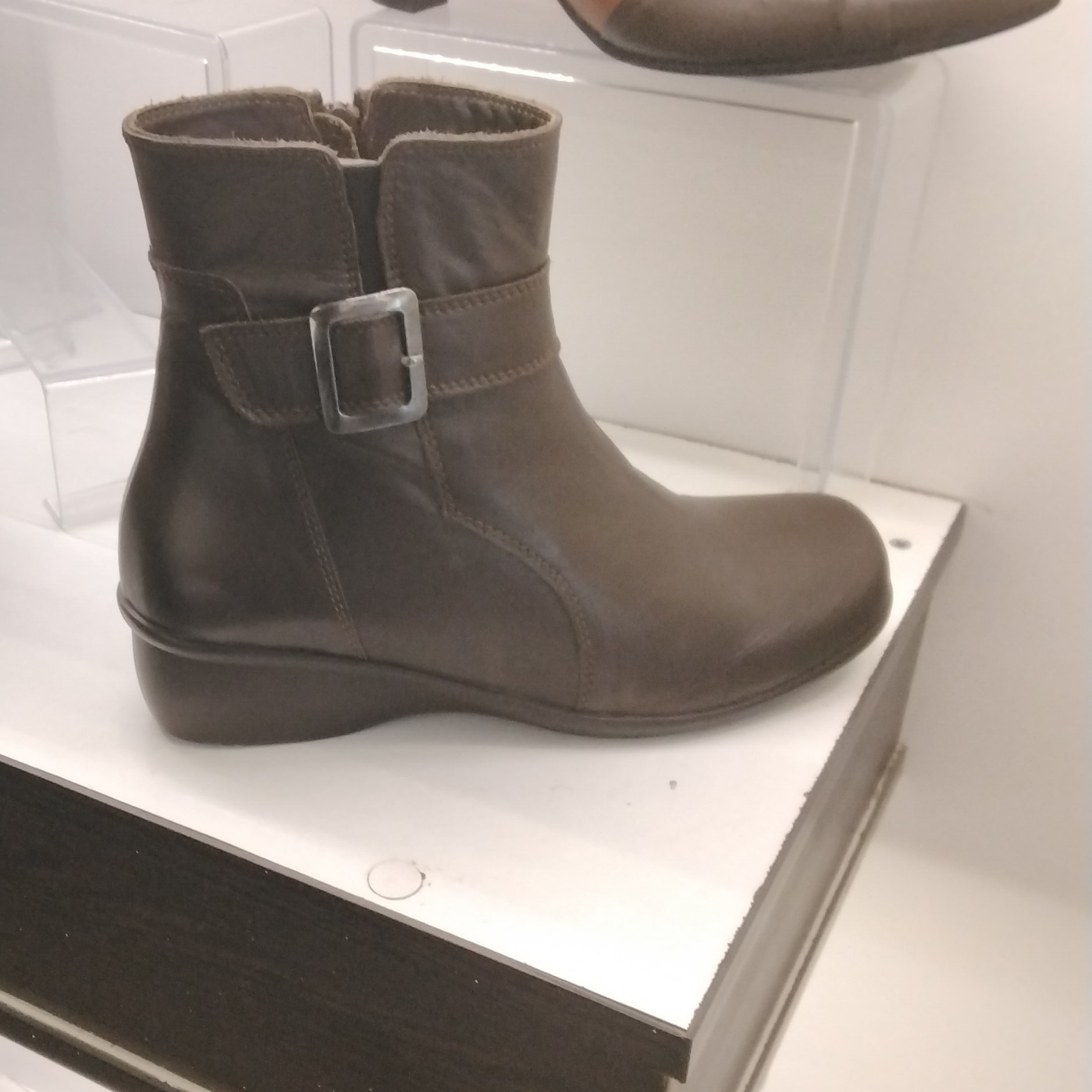 حراج بوت ترکیه رنگ قهوه ای