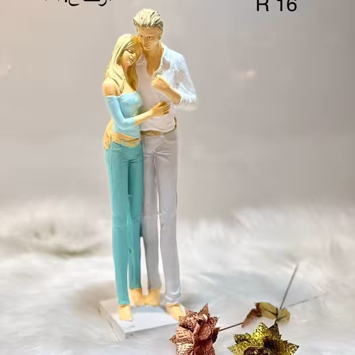 مجسمه دختر و پسر R38 