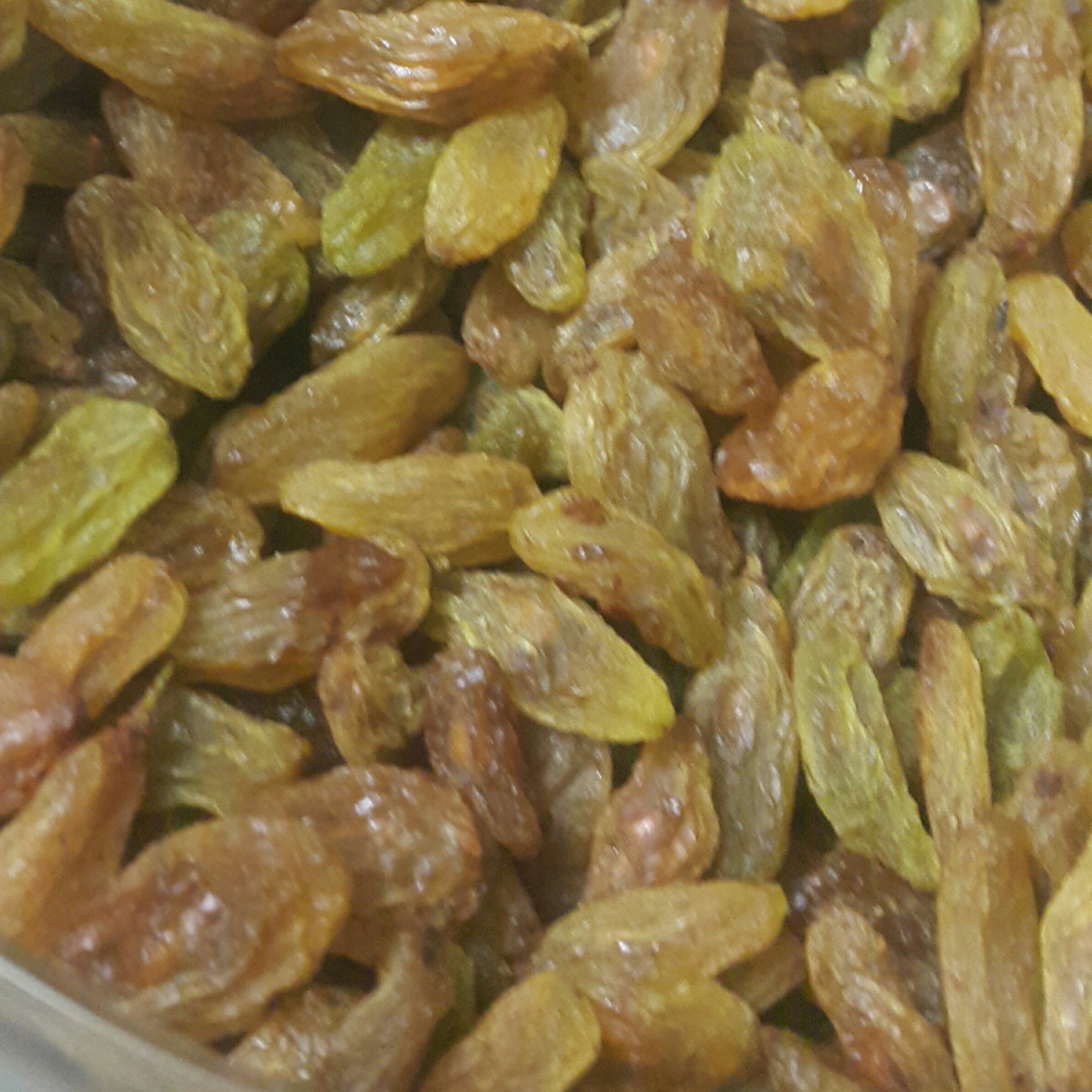 کشمش سبز عالی 500 گرمی