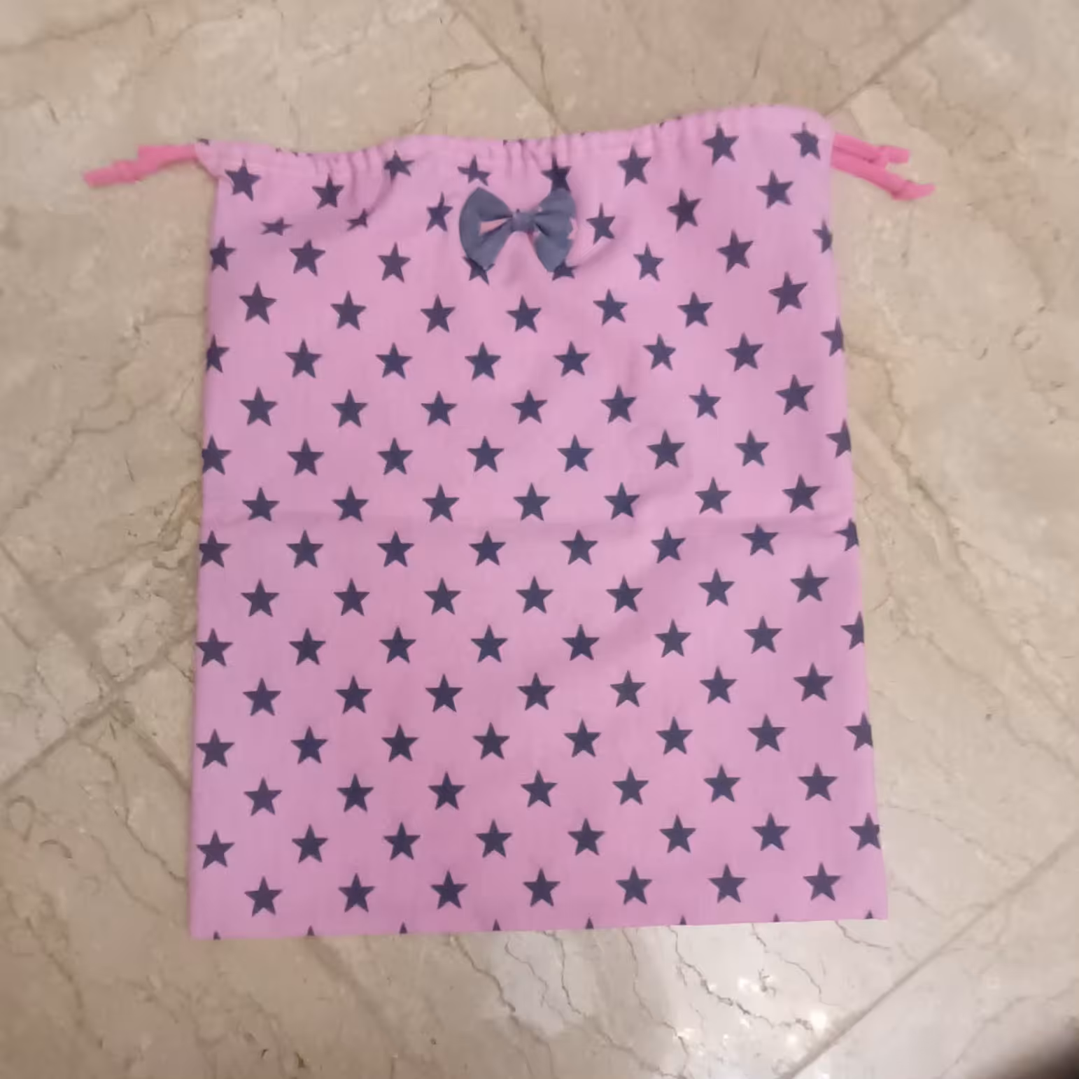 کیسه سبزی یا کاهو تکلایه تمیزدوزی شده