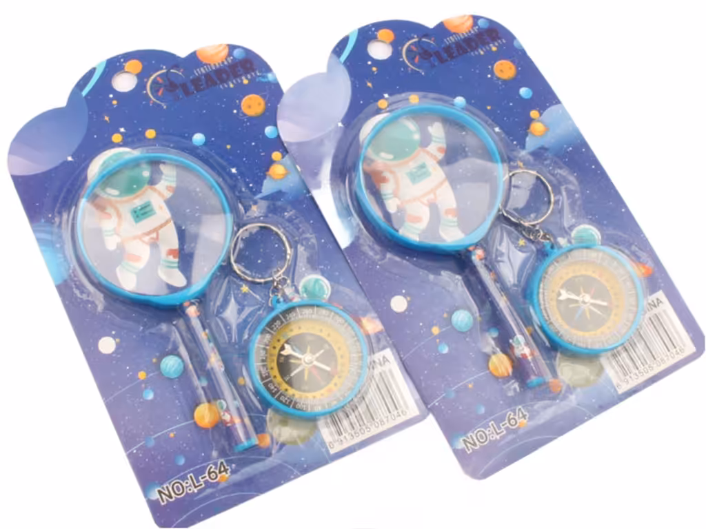 ست ذره بین و قطب نما فضانورد