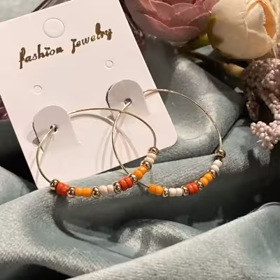 گوشواره دخترانه مینیمال اکسسوری زنانه و دخترانه شیک برای کادو تولد و ه