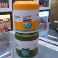 کرم مرطوب کننده کاسه ای عسل و زیتون تاریخ 1402/10