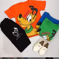 تیشرت شلوارک اسپرت بچگانه pluto

مناسب 3 تا 9 سال

موحود در سایز 40 ، 45 ، 50 ، 55

رنگبندی تیشرت نارنجی ، آبی و سبز 