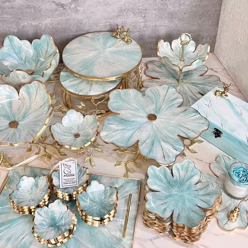 ظروف سرو و پذیرایی 