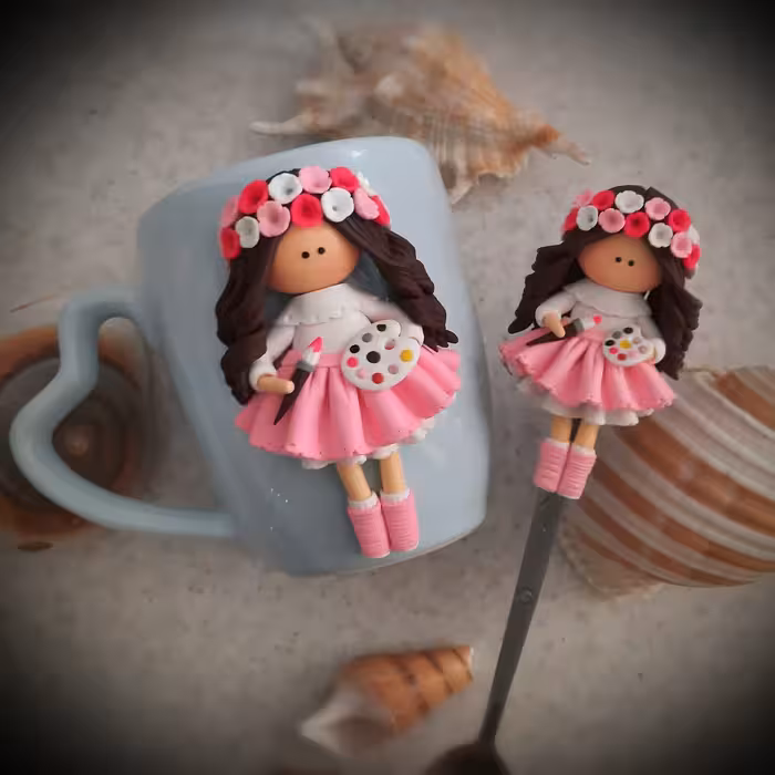 ماگ نقاش ماگ عروسکی مدل نقاش