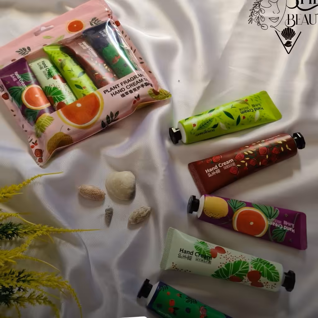 کرم های میوه ایی مرطوب کننده
ضد پیری
ضدباکتری
روشن کننده
ضد ترک
ضد پوسته پوسته شدن
مغذی
حاوی عصاره های طبیعی 