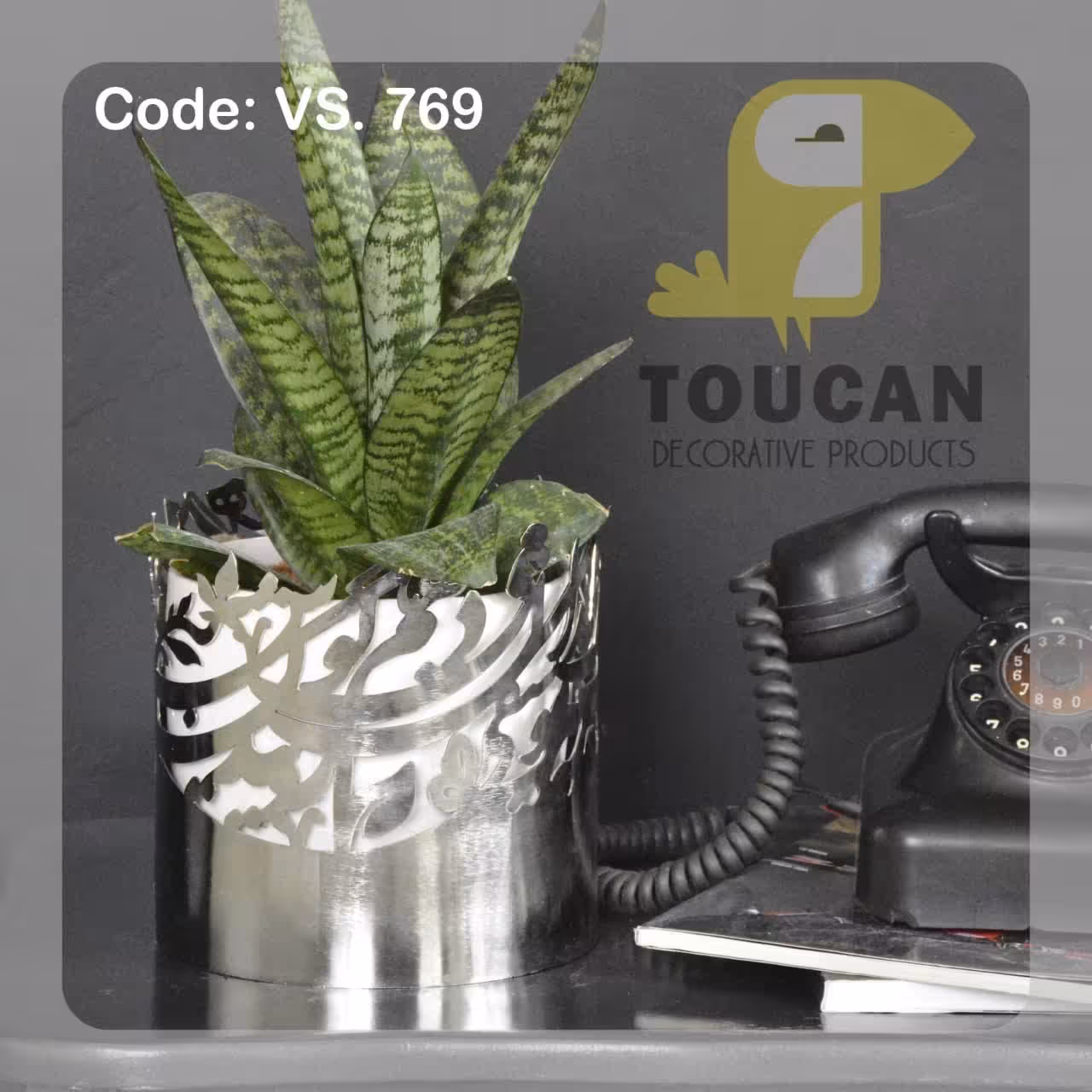 گلدان فلزی کالیگرافی قطر  17 سانتی متر