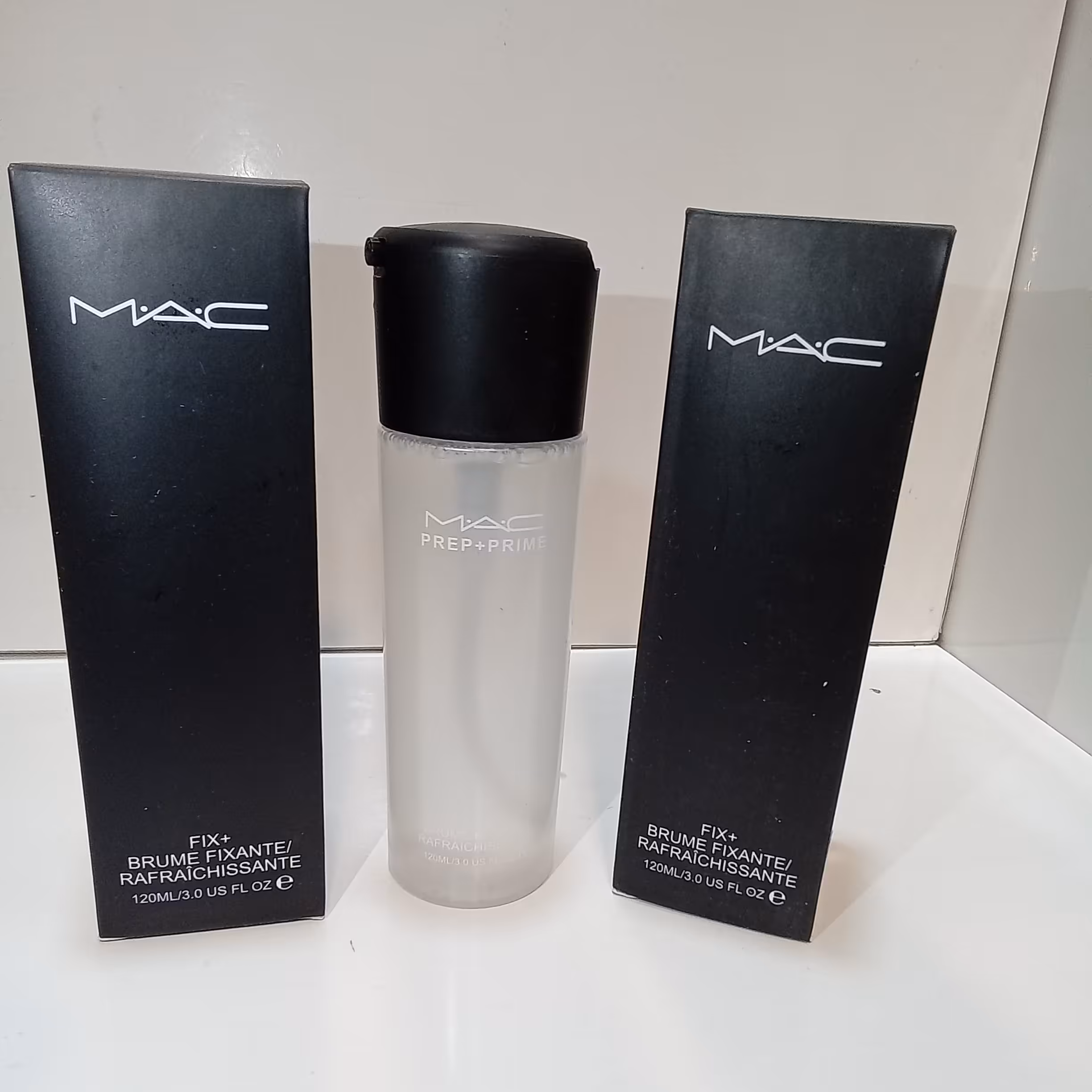 اسپری فیکس مک 