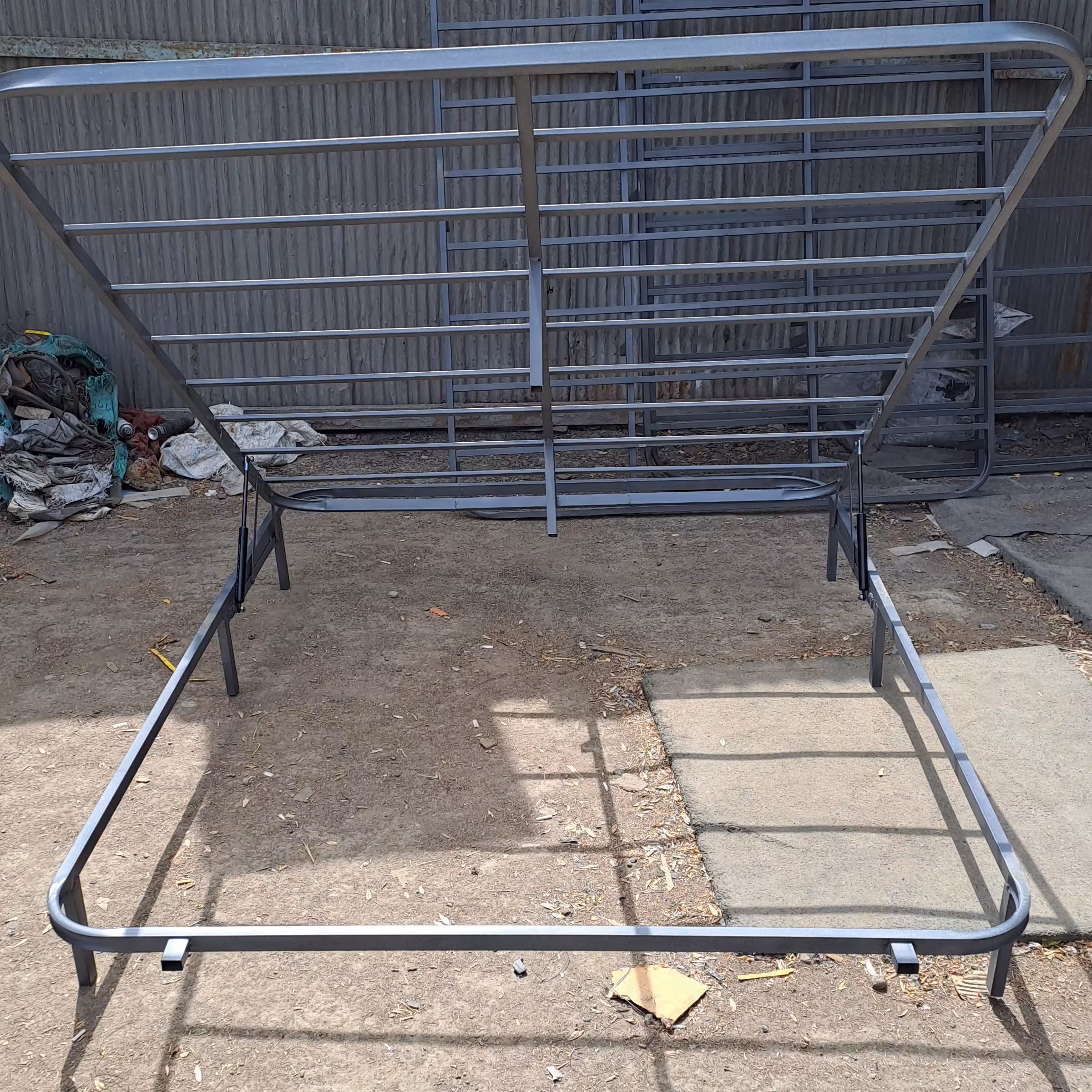 کفی تخت فلزی 