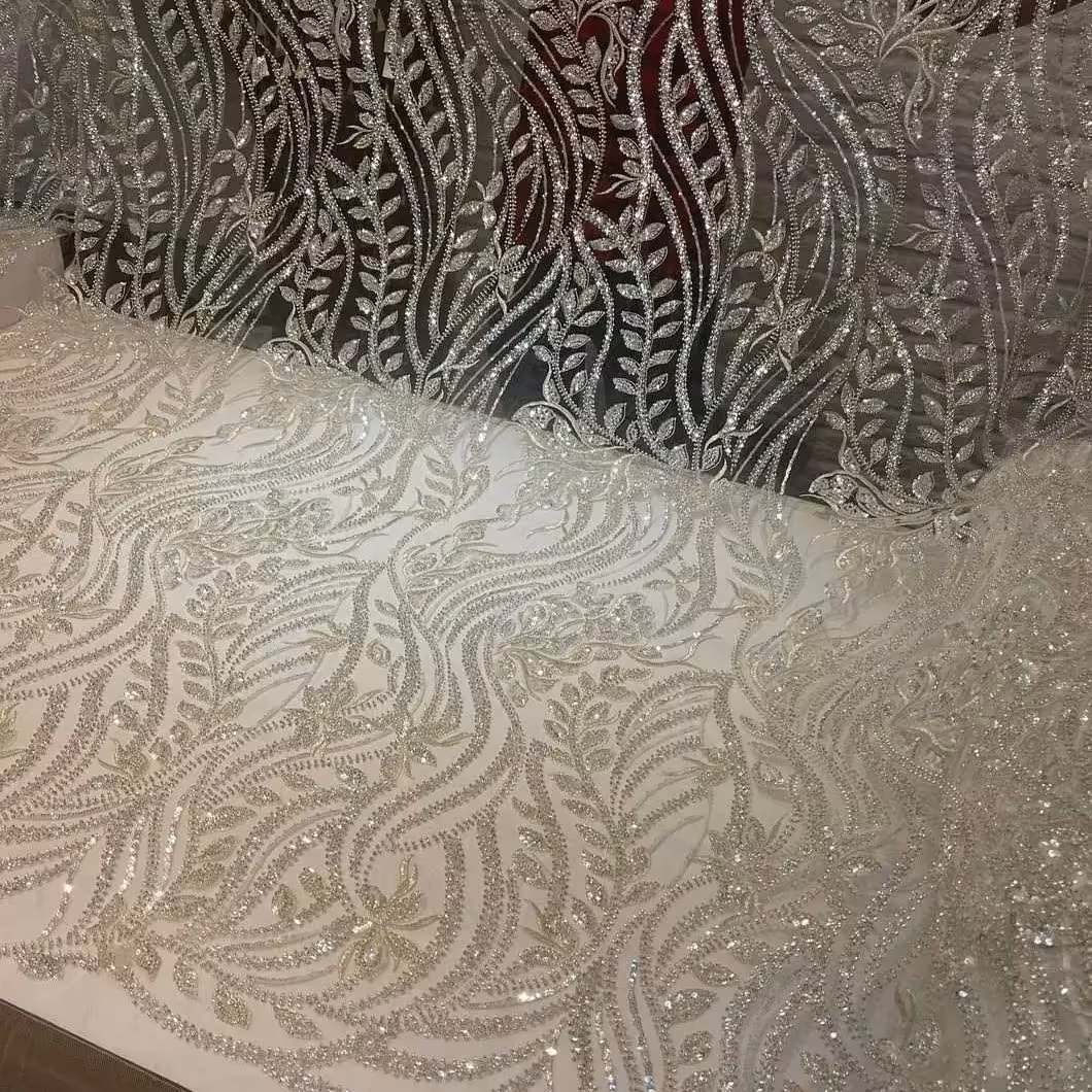 پارچه مجلسی گندمی دارای رنگ بندی