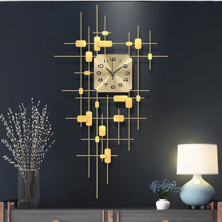 ساعت دکوراتیو رنگ طلایی مات 