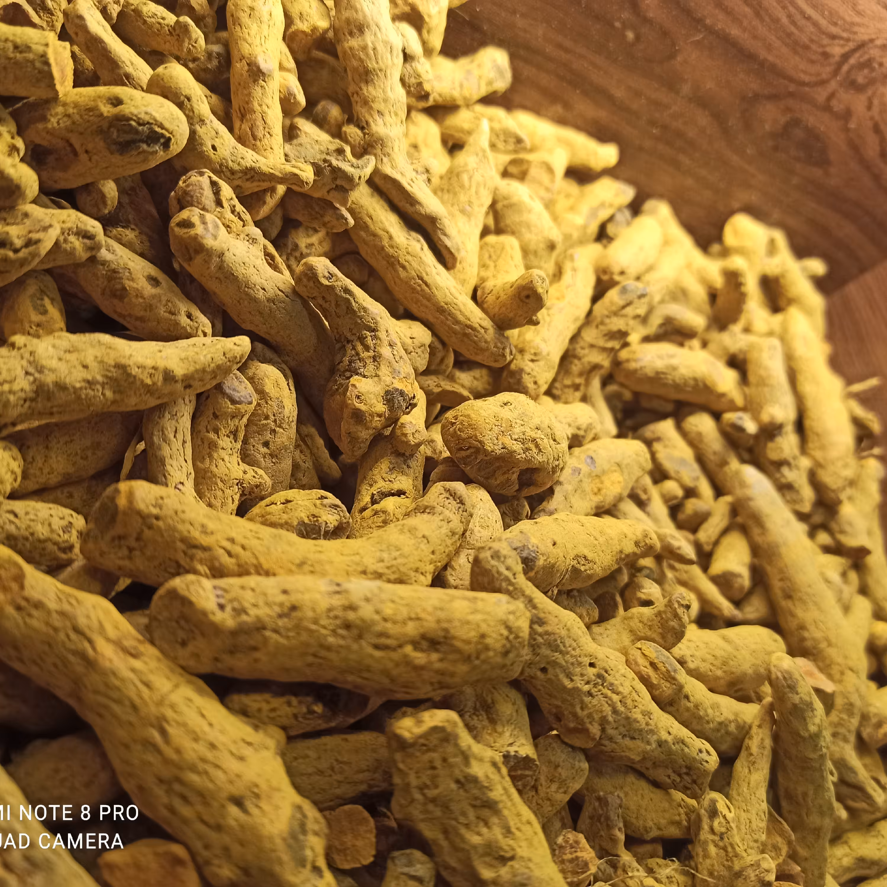 قلم زرد چوبه اعلا 100گرم 